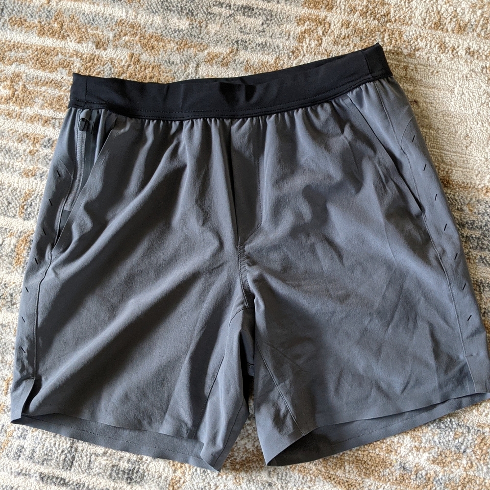 Men's Ten Thousand Interval Short
